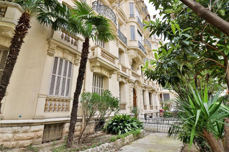 Hotel Victor Hugo Ницца Экстерьер фото